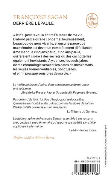 Derrière l'épaule