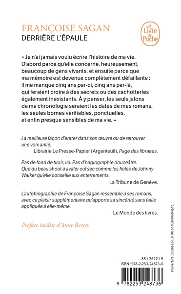 Derrière l'épaule